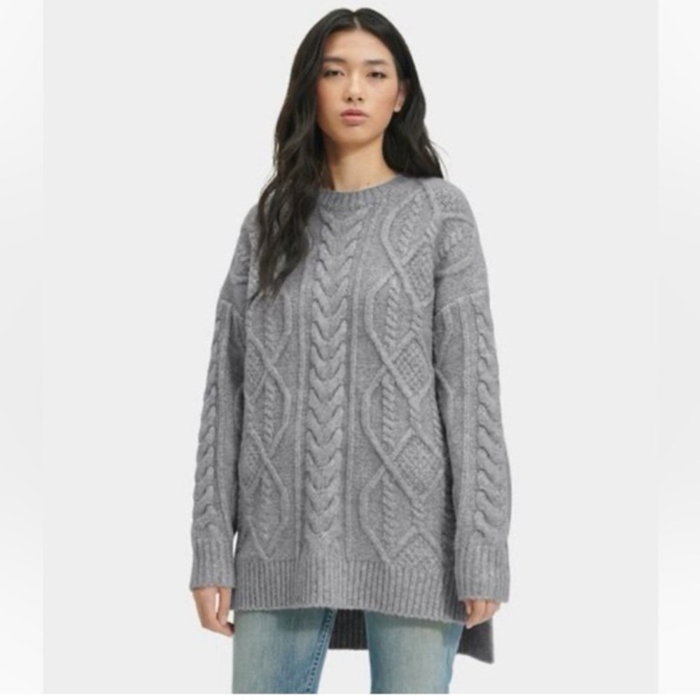 Ugg Raelee cable knit high-low oversized chunky gray sweater small